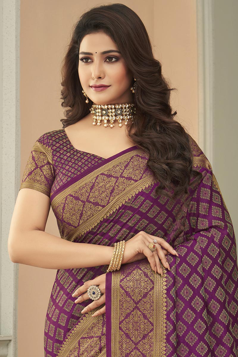 Art Silk Fabric Festive Wear Purple Color Weaving Work Winsome Saree