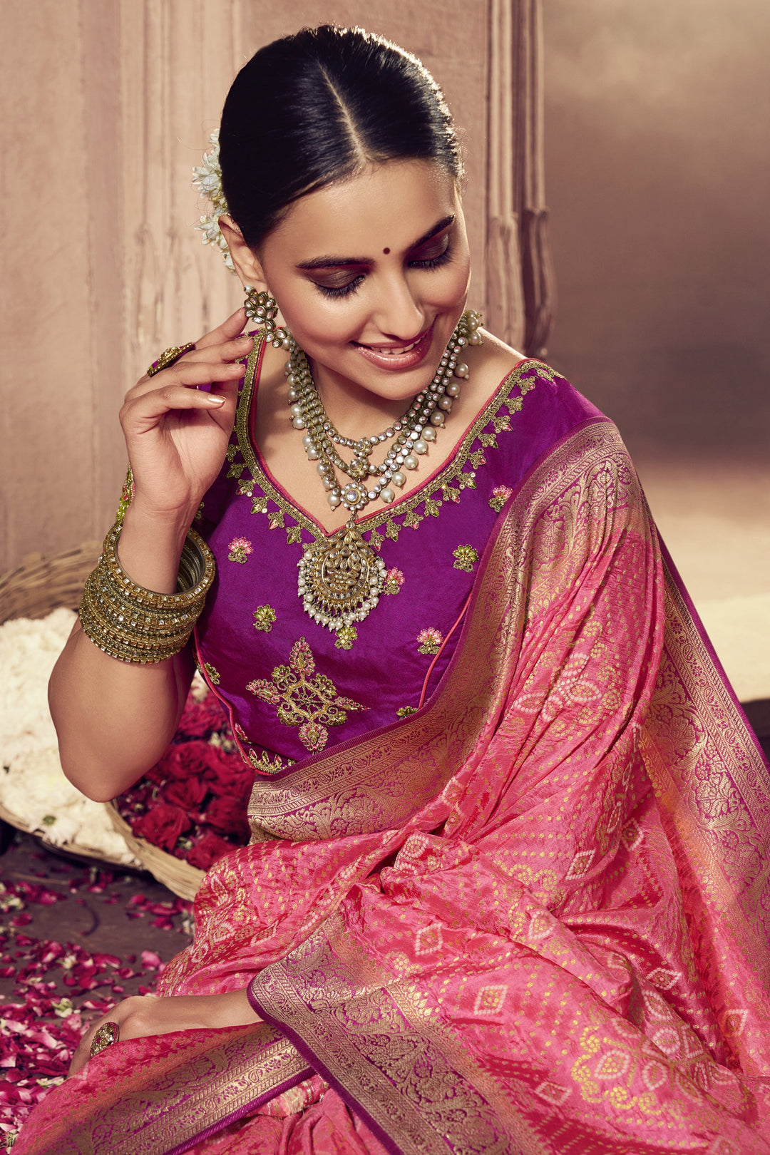 Art Silk Fabric Heavy Weaving Work Pink Color Wedding Wear Designer Saree With Embroidered Blouse