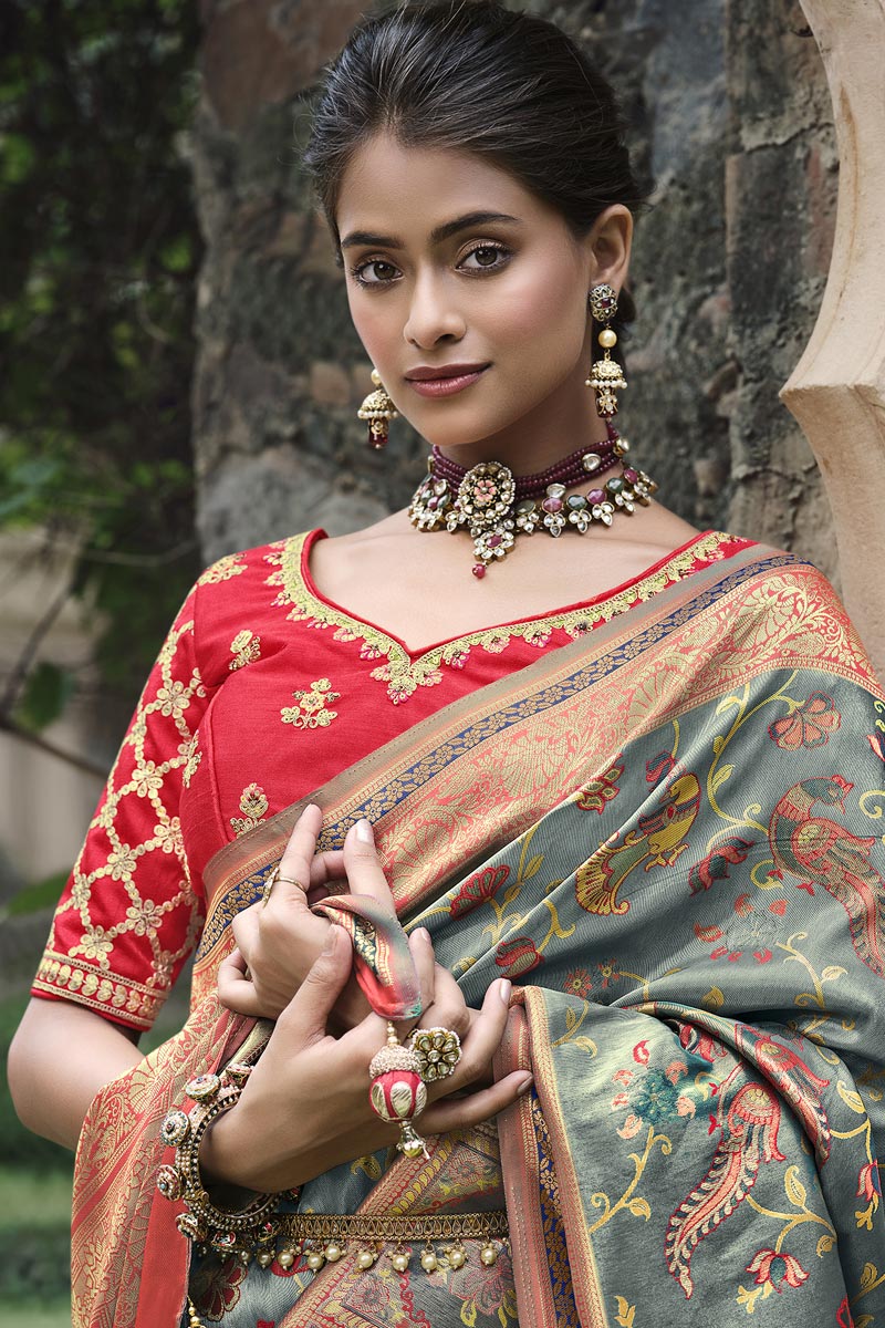 Grey Color Silk Fabric Appealing Weaving Work Saree