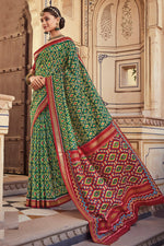Load image into Gallery viewer, Green Color Art Silk Fabric Beatific Foil Printed Saree
