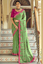 Load image into Gallery viewer, Daily Wear Cotton Fabric Border Work Saree In Green Color

