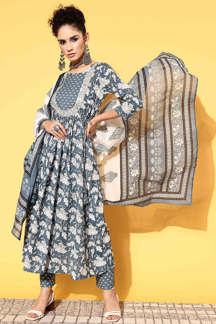 Cotton Fabric Charismatic Readymade Salwar Suit In Grey Color
