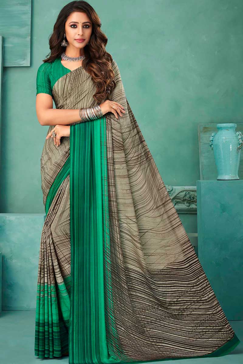Beige Color Casual Wear Tempting Crepe Fabric Printed Saree
