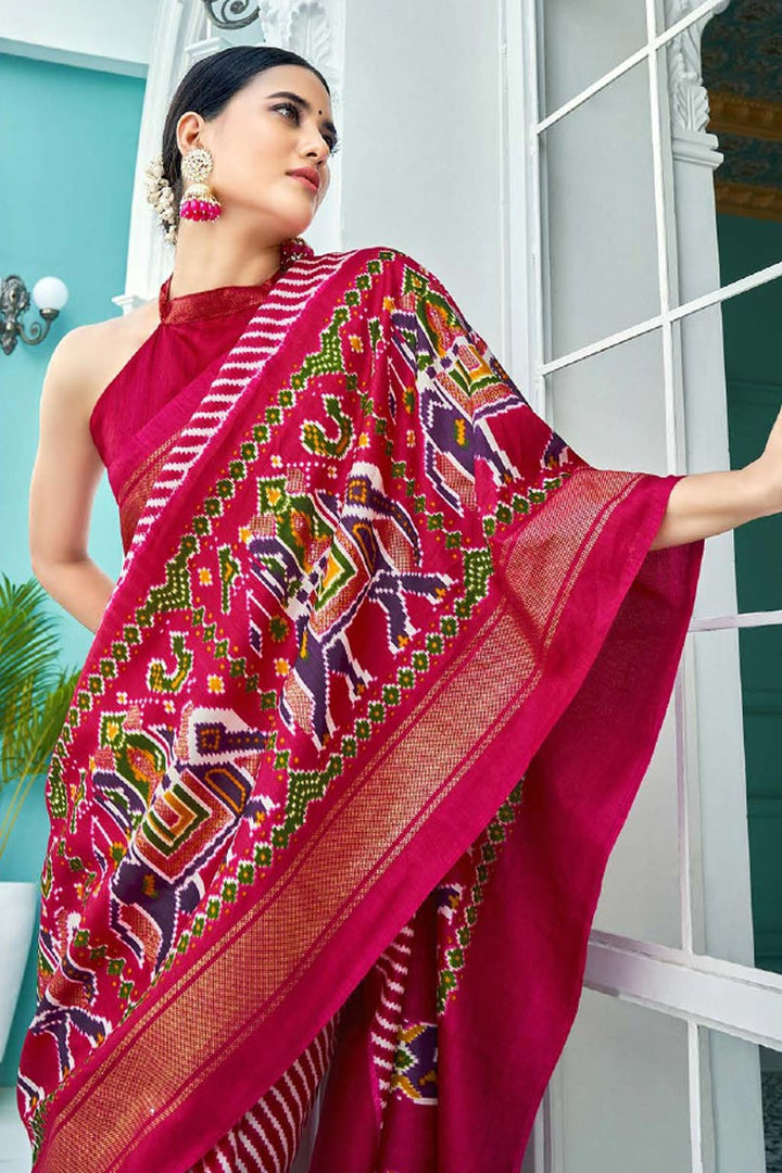 Pink Color Wonderful Casual Wear Printed Saree In Art Silk Fabric