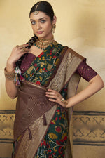Load image into Gallery viewer, Festive Look Riveting Viscose Printed Saree In Green Color
