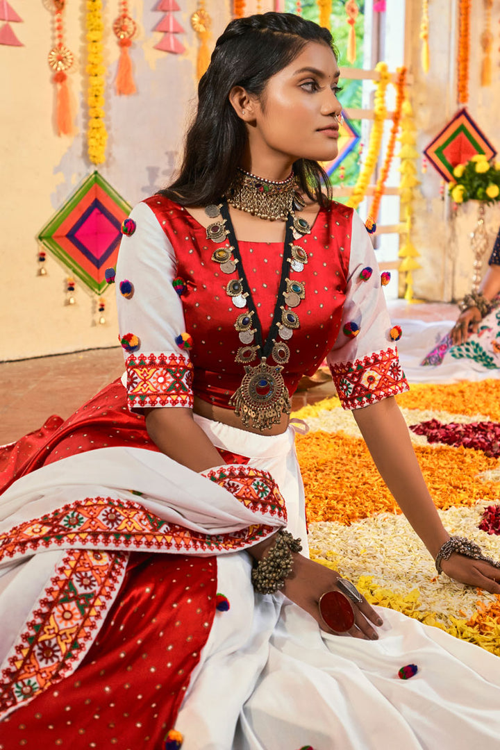 Beauteous White Color Thread Embroidered Work Lehenga In Cotton Fabric