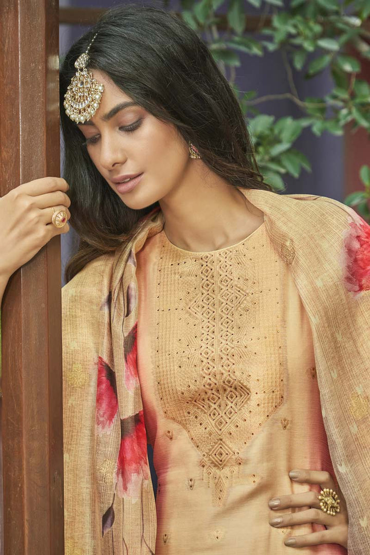 Beguiling Digital Printed Work On Cream Color Jacquard Fabric Casual Wear Salwar Suit