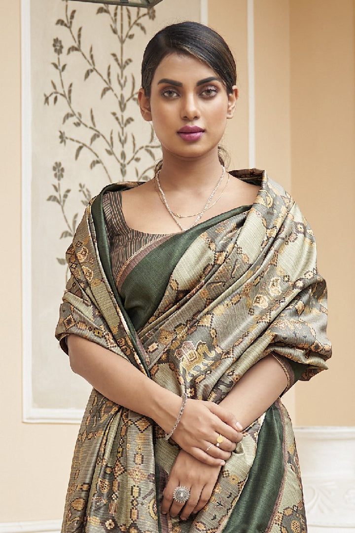Art Silk Fabric Casual Wear Cream Color Printed Saree