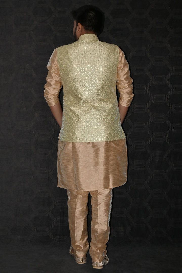 Gorgeous Art Silk Fabric Reception Wear Readymade Men Kurta Pyjama With Green Color Jacket