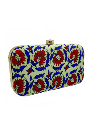 White Color Fancy Fabric Party Style Amazing Clutch Purses