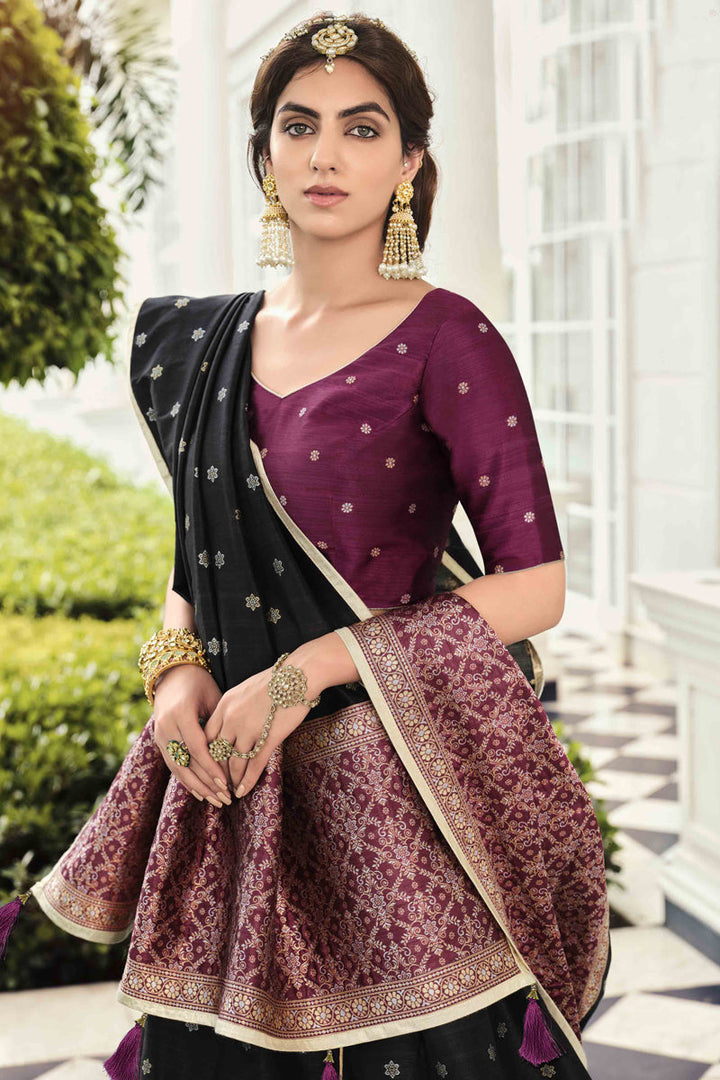 Beauttifully Art Silk Fabric Function Wear Lehenga In Black Color