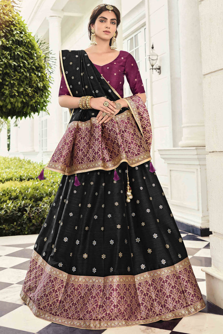 Beauttifully Art Silk Fabric Function Wear Lehenga In Black Color