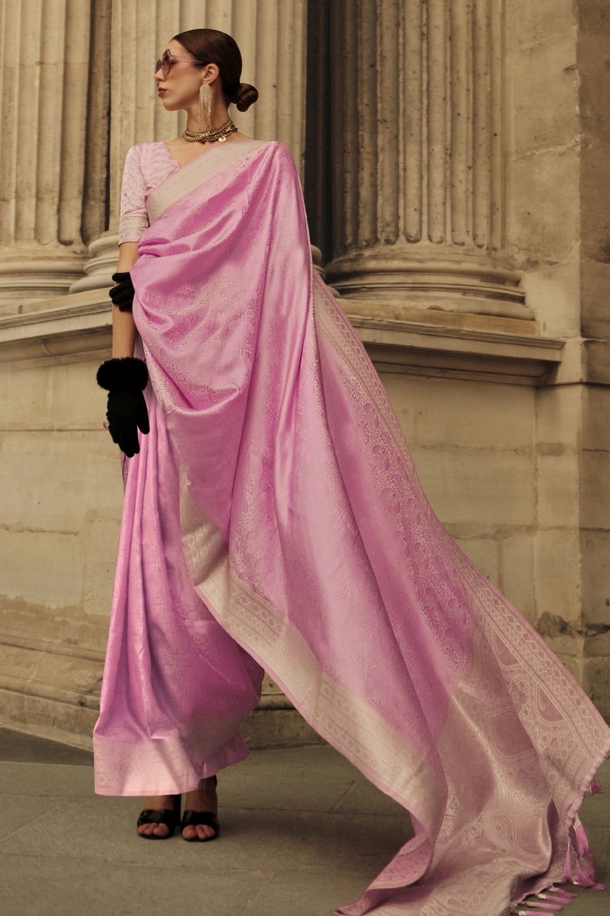 Handloom Weaving Pink Color Satin Silk Saree