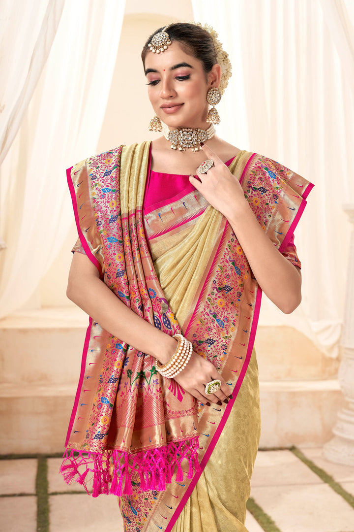 Cream Color Glorious Handloom Saree With Printed Work