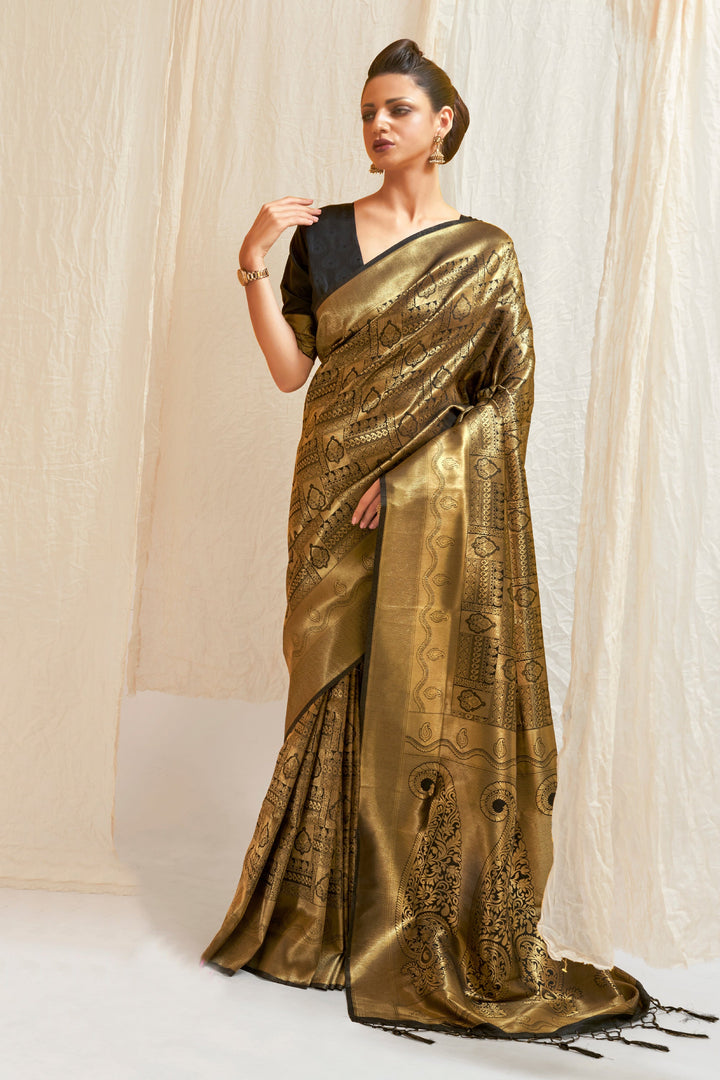 Brown Color Glamorous Handloom Zari Weaving Silk Saree With Kanjivaram Blouse