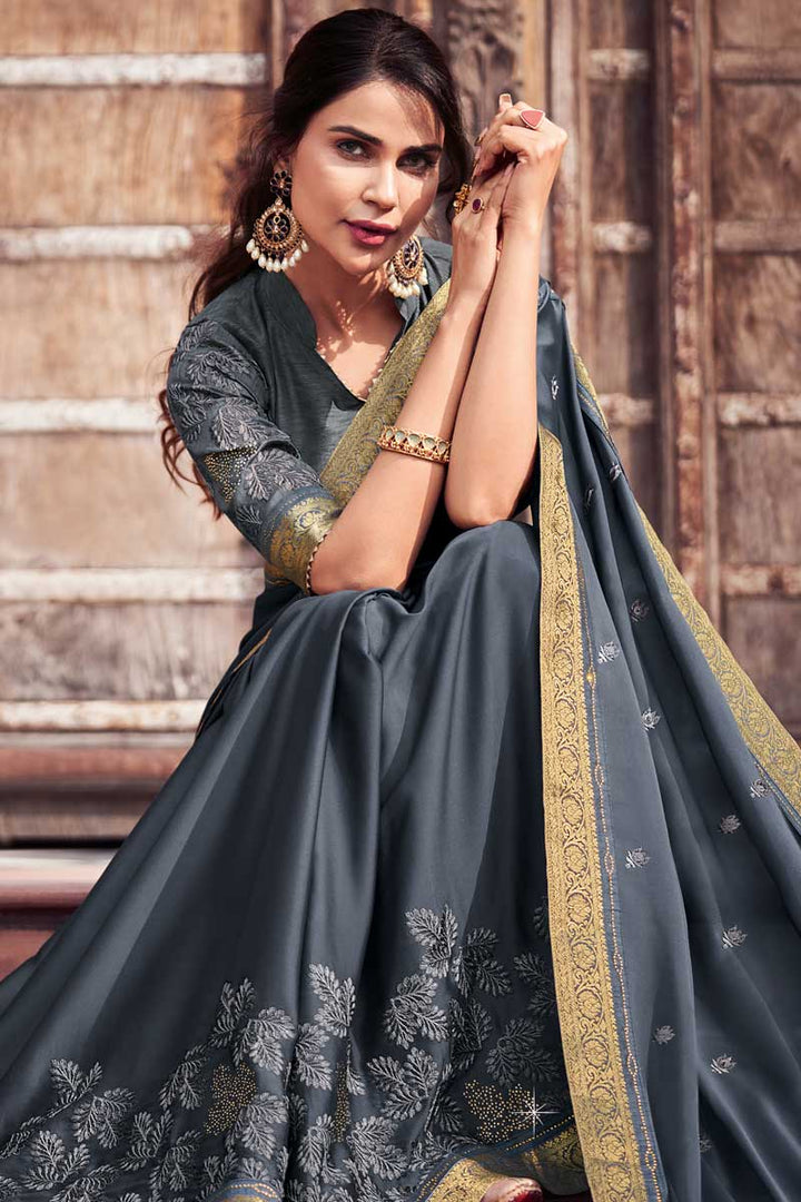 Chiffon Fabric Grey Color Sangeet Wear Saree With Bewitching Embroidered Work