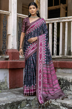 Load image into Gallery viewer, Black Color Cotton Silk Fabric Printed Casual Saree
