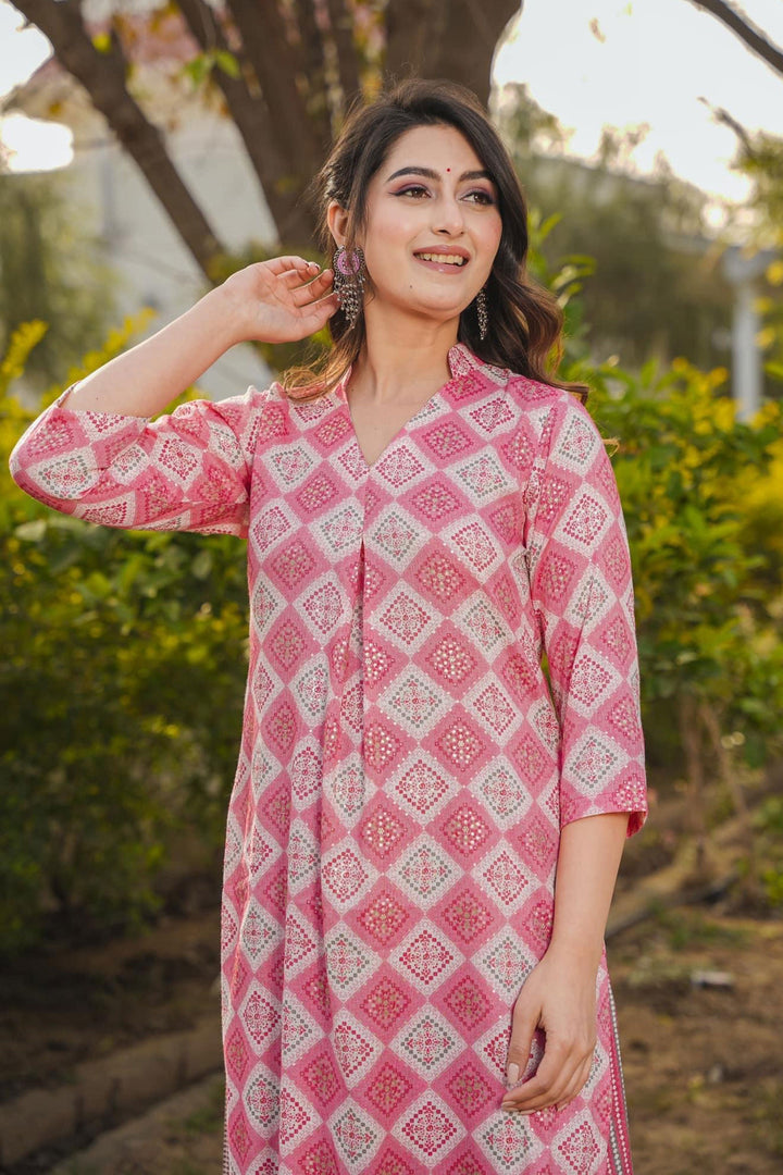 Pink Color Enthralling Digital Printed Work Kurti With Bottom In Rayon Fabric