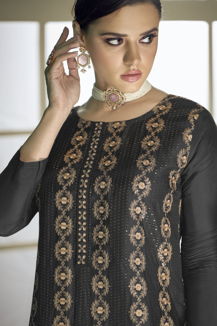 Georgette Fabric Festive Wear Black Color Embroidered Designer Salwar Suit