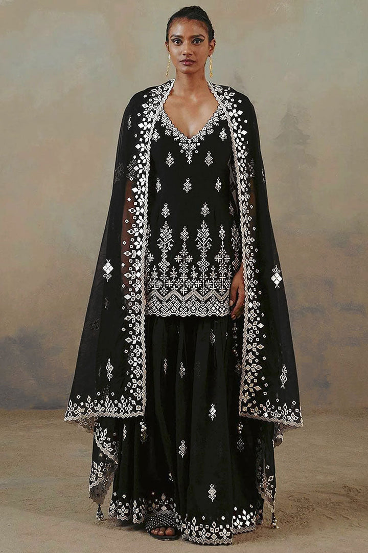 Function Wear Black Color Stylish Palazzo Suit In Georgette Fabric