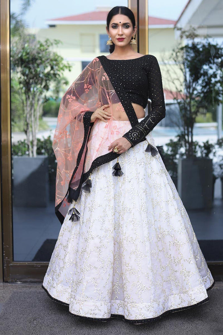 Off White Color Georgette Fabric Wedding Wear 3 Piece Readymade Lehenga Choli