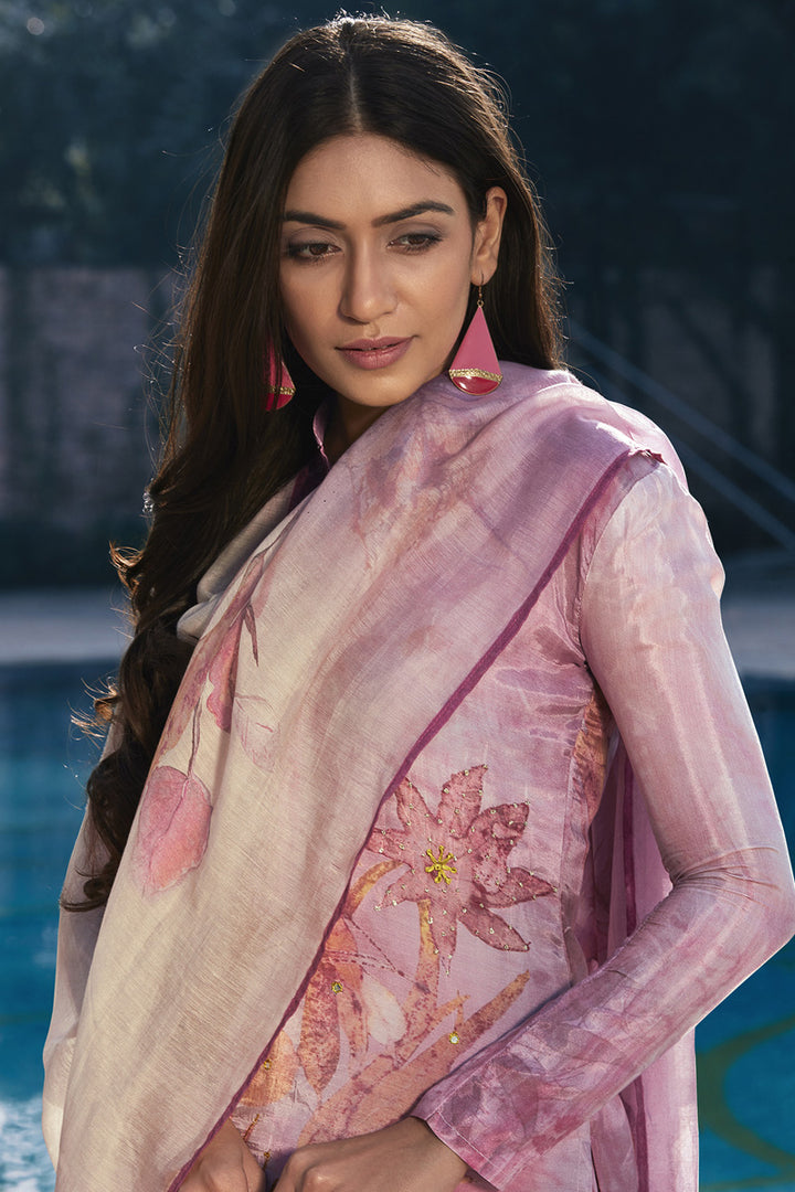 Cotton Silk Fabric Casual Wear Pink Color Fancy Printed Palazzo Suit