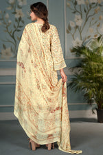 Load image into Gallery viewer, Fantastic Muslin Fabric Salwar Suit In Digital Printed
