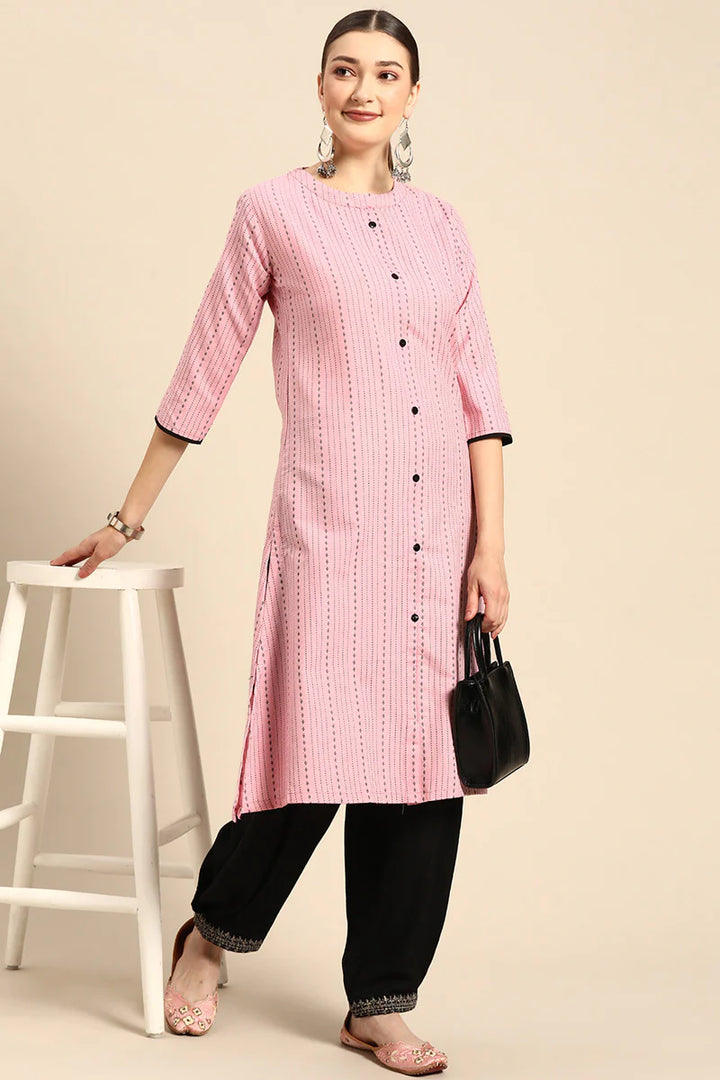 Aristocratic Casual Look Pink Color Kurti In Cotton Fabric
