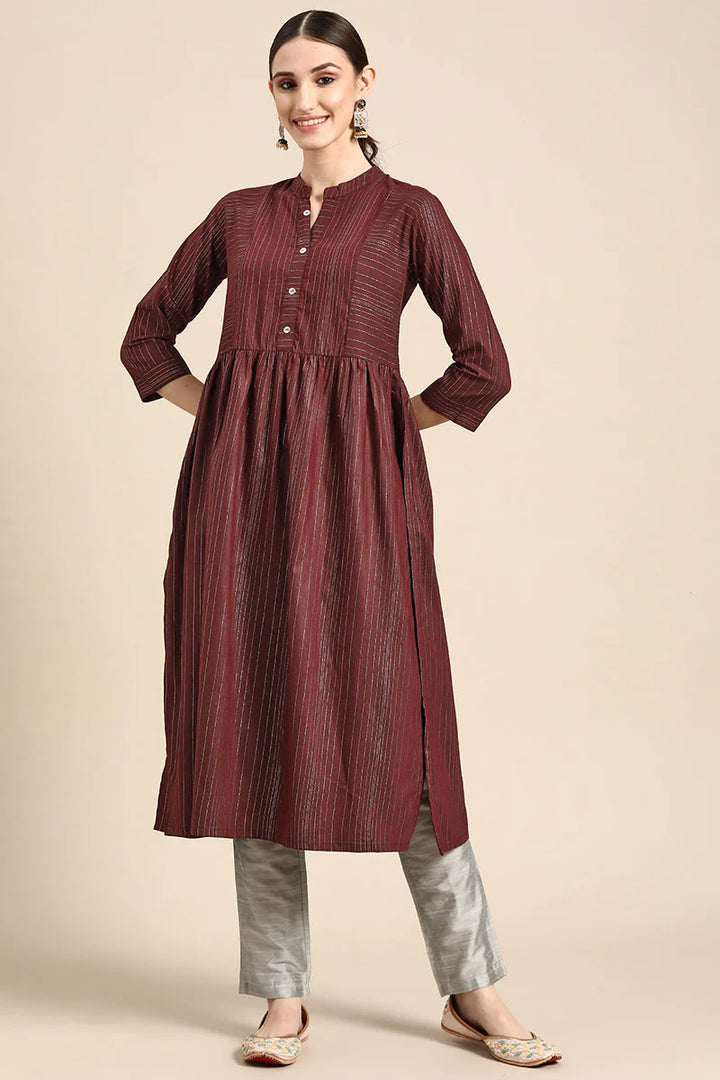 Maroon Color Admirable Casual Look Kurti In Cotton Fabric