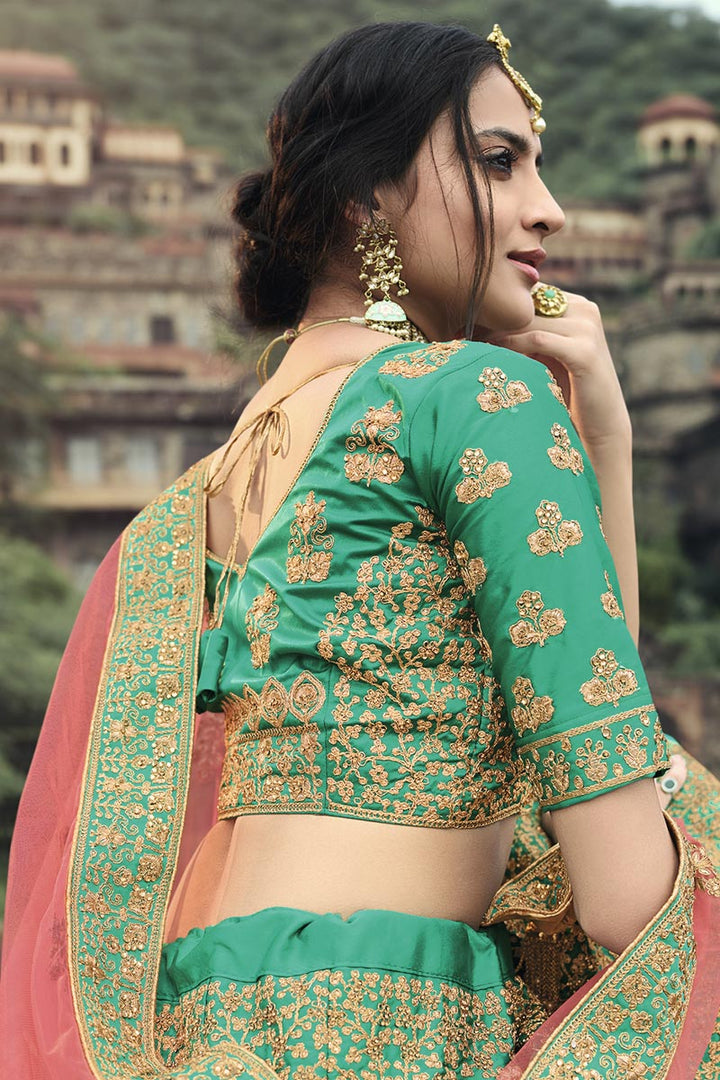Beautiful Bridal Lehenga With Heavy Embroidered